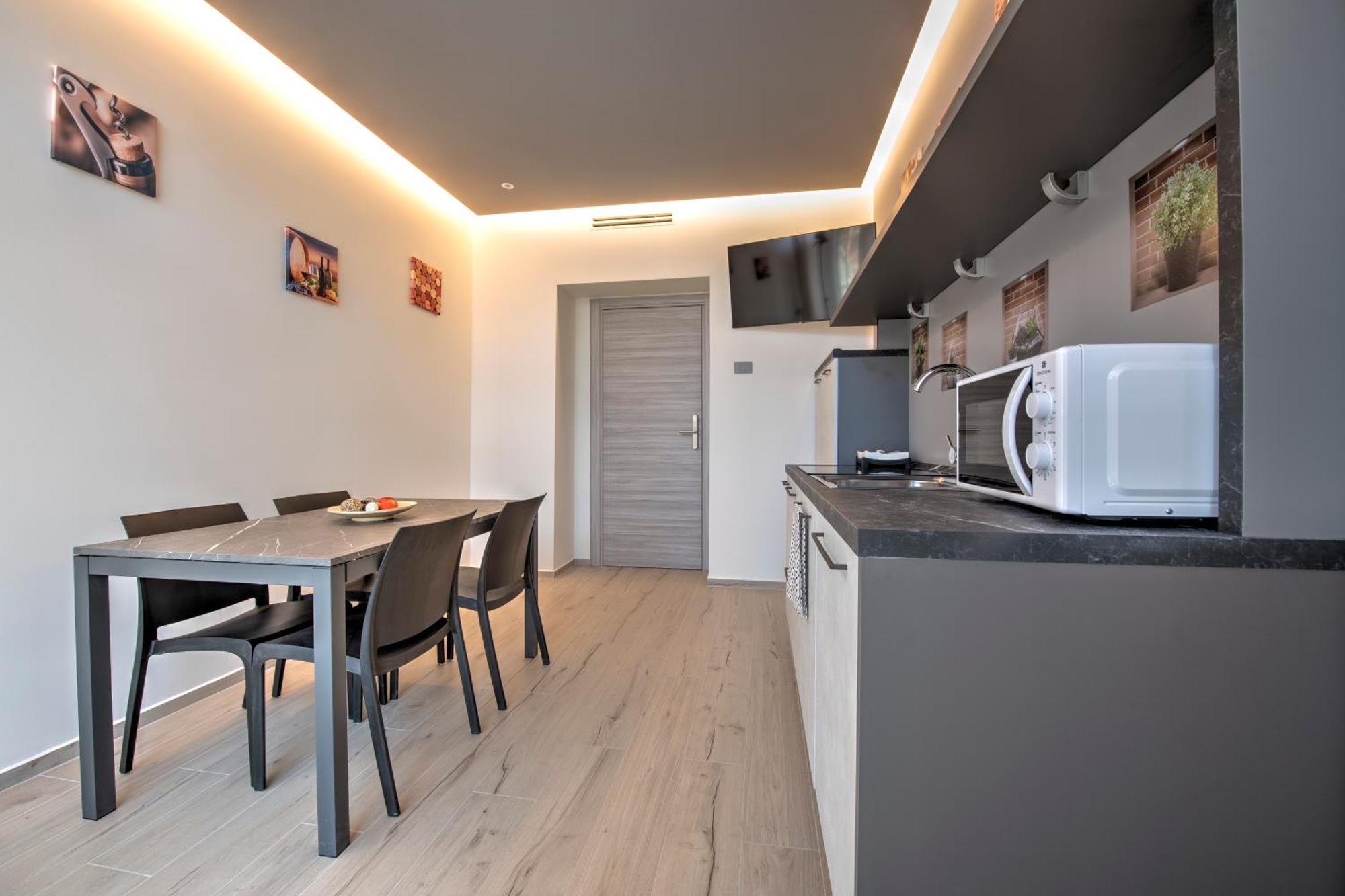 243B - Appartamento Mignon - Sara Home Chiavari, 200Metri Dal Mare Eksteriør bilde