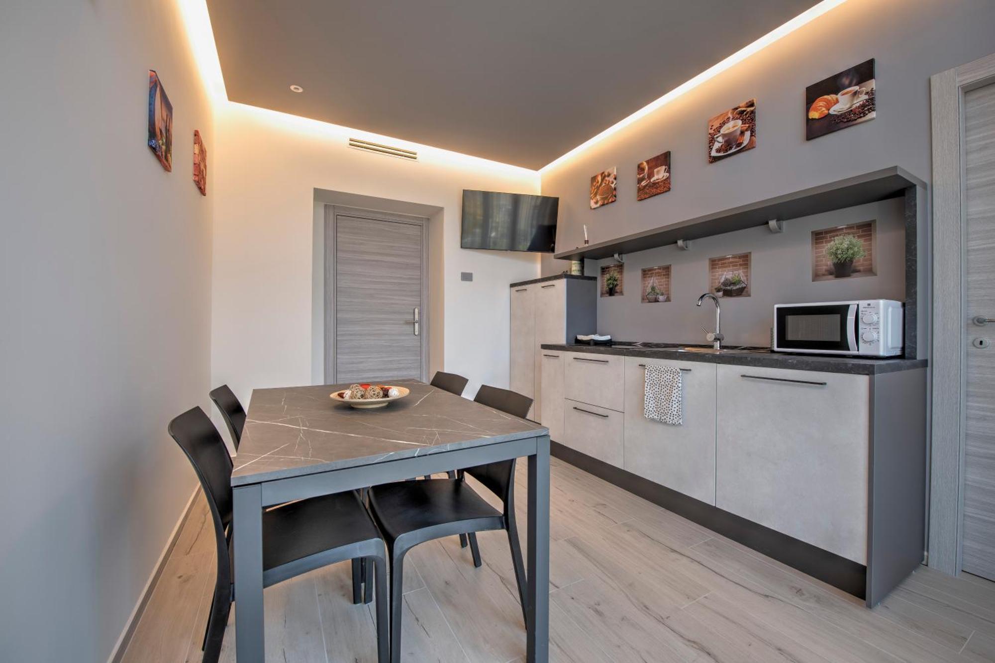 243B - Appartamento Mignon - Sara Home Chiavari, 200Metri Dal Mare Eksteriør bilde